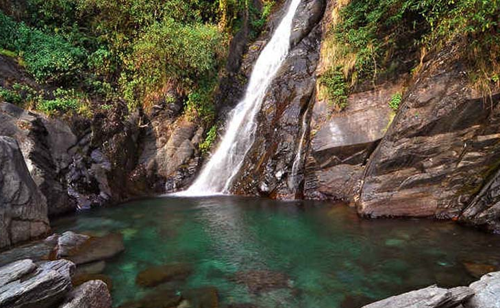 Khajjiar Meadows & Dharamshala Experience Tour