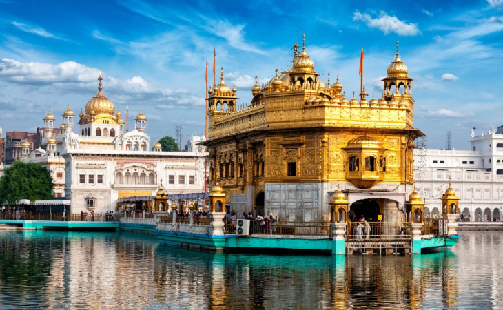Amritsar Dharamshala Manali Himalayan Holiday Tour