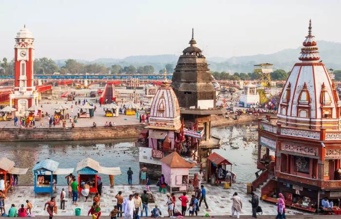 Hemkunt Sahib Darshan Tour