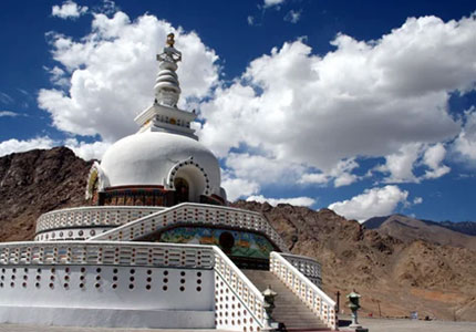 Amritsar Leh Pangong Lakes and Mountains Experience