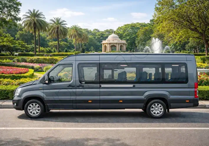 17 Seater Urbania Traveller